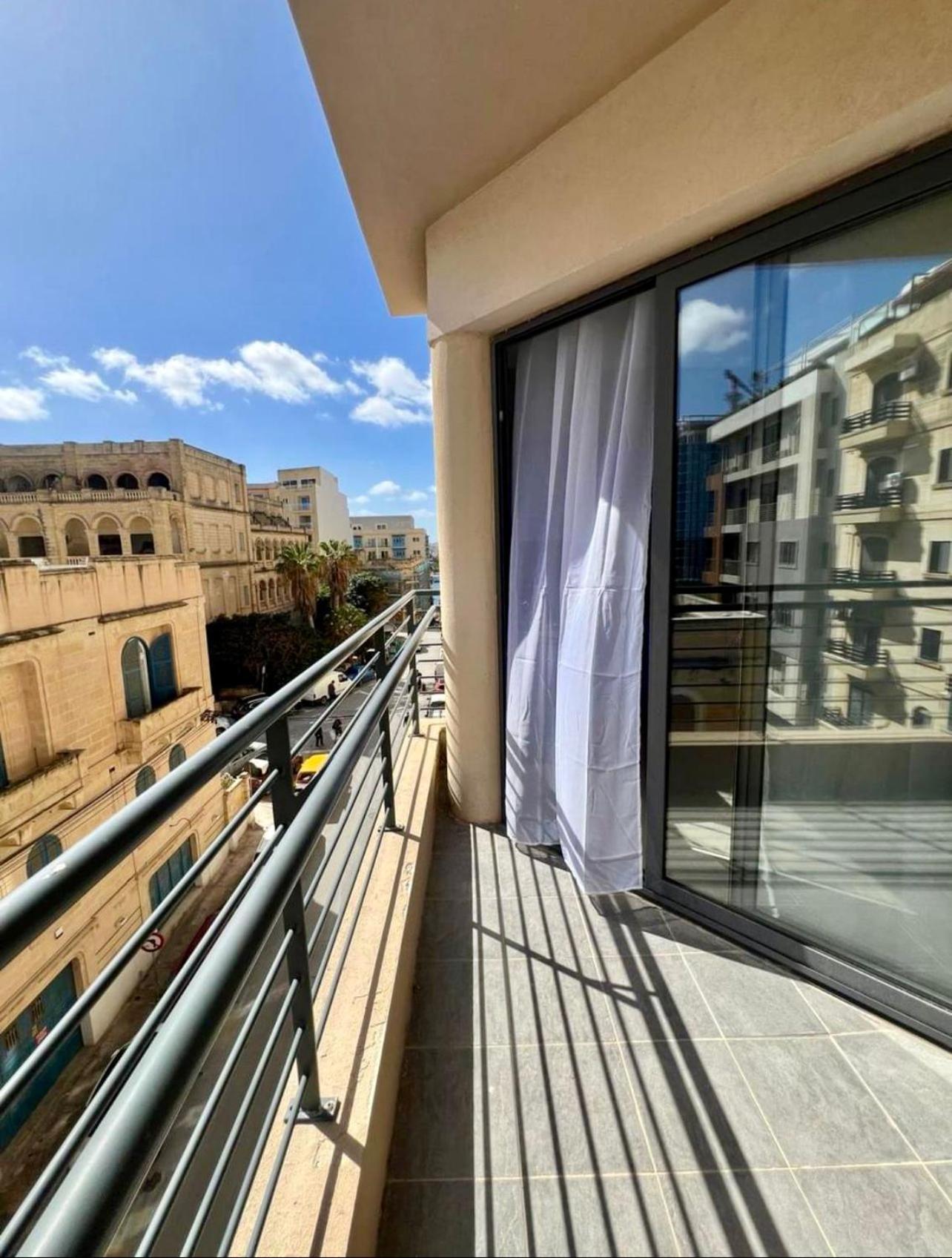 Aron Seaviews Apartment Sliema Eksteriør billede